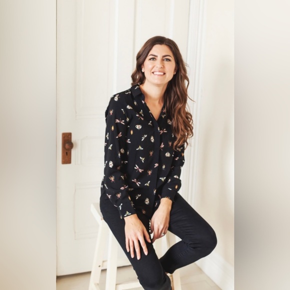 H&M blouse insect print button up - Picture 2 of 9